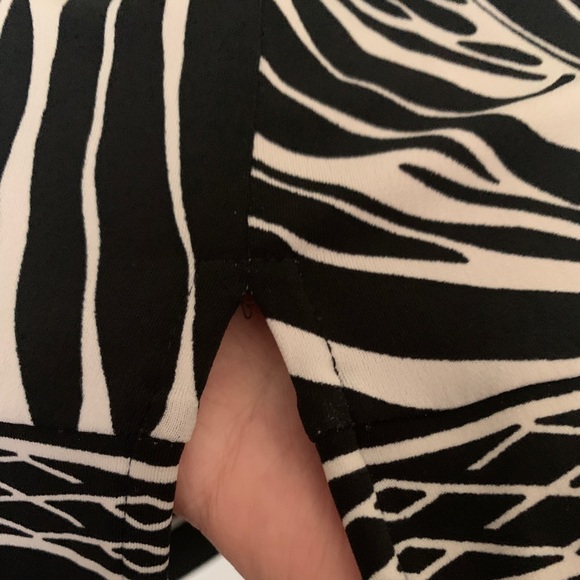 Dana Buchman Tunic LAST CALL - Picture 7 of 8